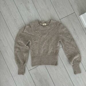Aritzia sweater
